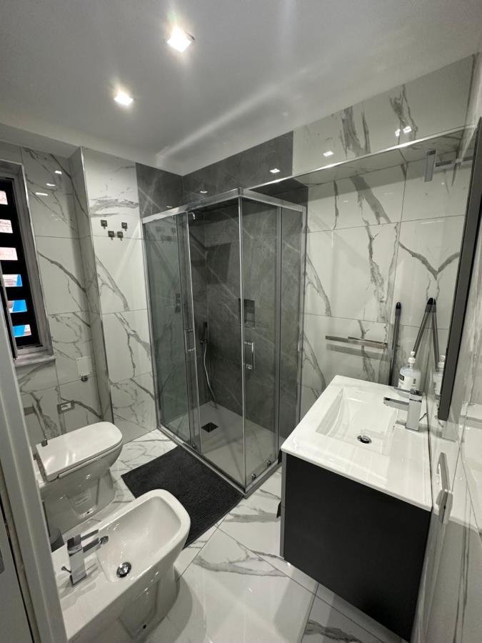 Mavy House Napoli Apartment Luaran gambar