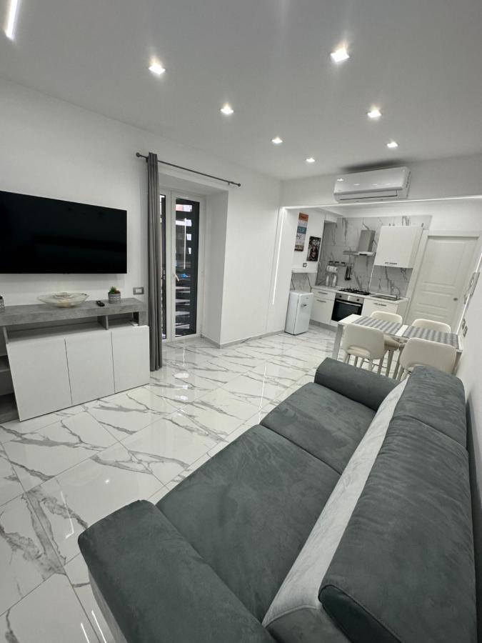 Mavy House Napoli Apartment Luaran gambar